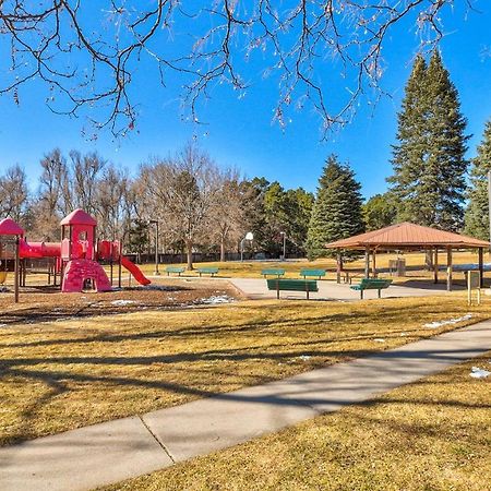 A Home Base For Your Journey Colorado Springs Exterior photo