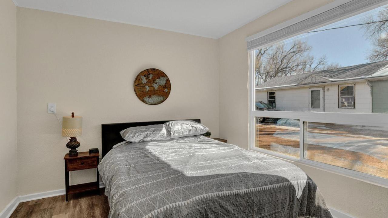 A Home Base For Your Journey Colorado Springs Exterior photo
